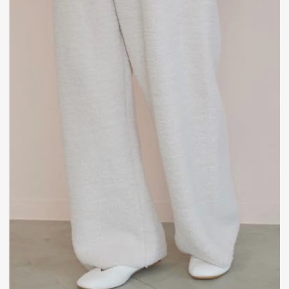 Women Cream Pajamas Set - Cozy Sleepwear - Picture 7 of 9